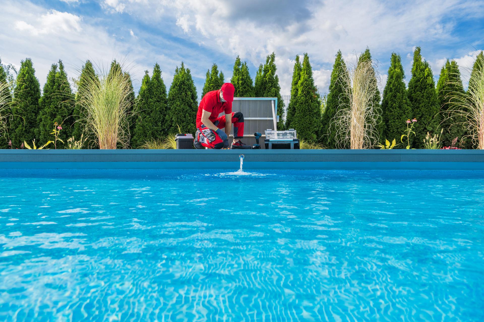 Professional Swimming Pool Services in Naples, FL